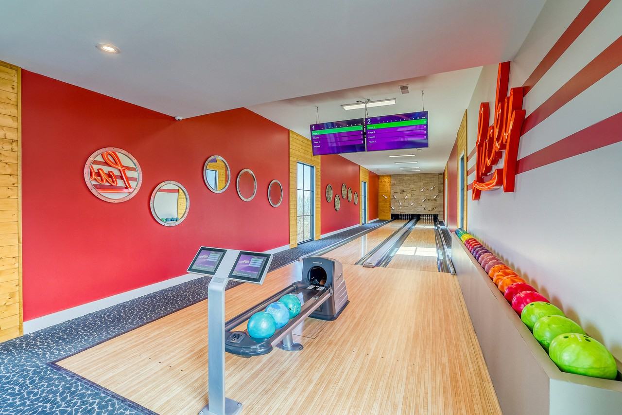 Summit at Red Rocks - Photo 7 of 42