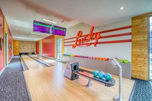 featured image of 30 S Holman Way