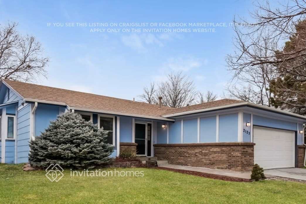 2125 S Elkhart St - Photo 2 of 15