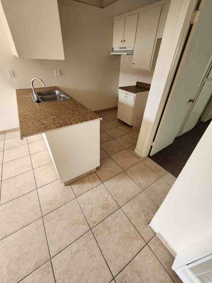 Buena Vista - Photo 6 of 9