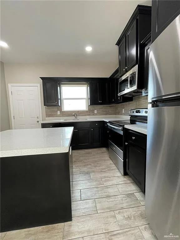 1327 W Garfield Ave - Photo 3 of 9