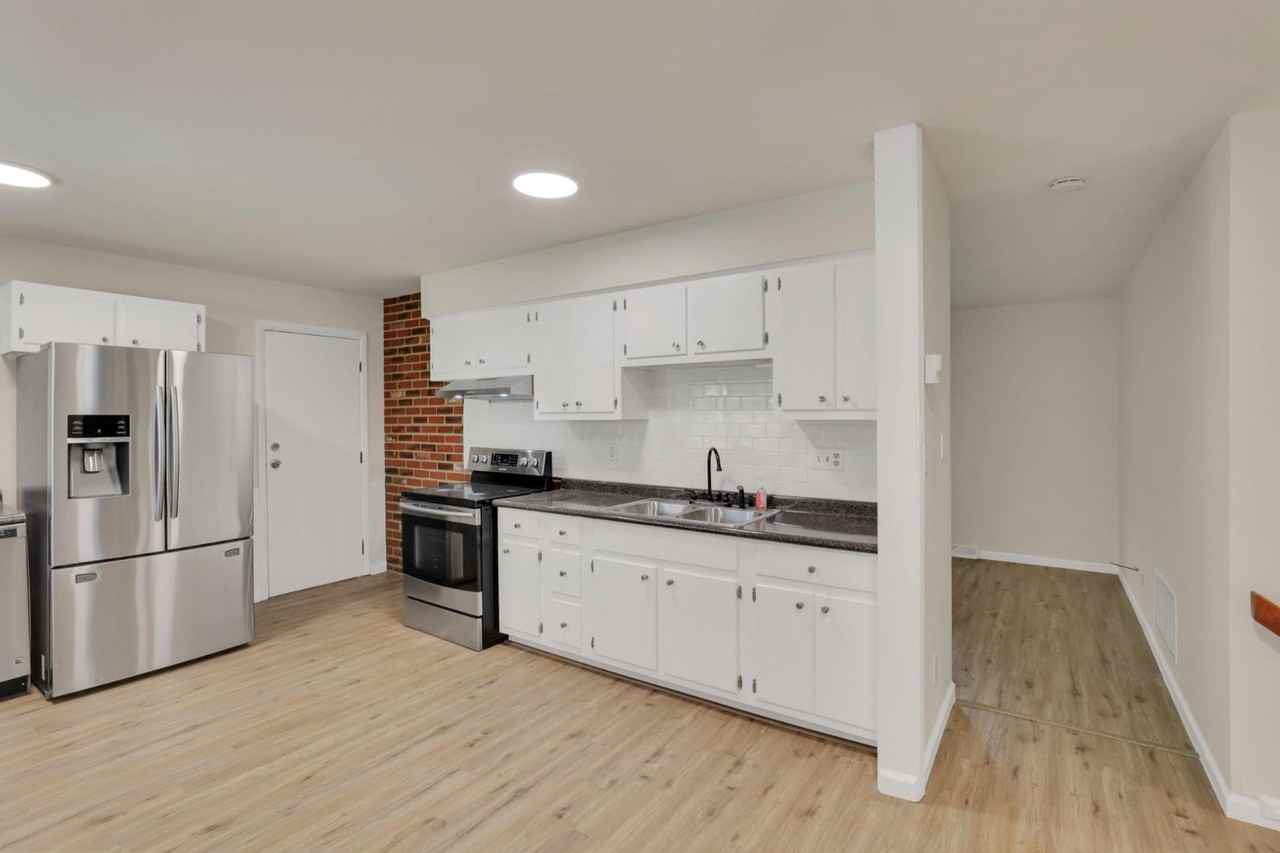 2919 Heath Ct - Photo 3 of 11