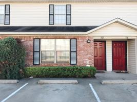 featured image of 2010 S 11th St #127