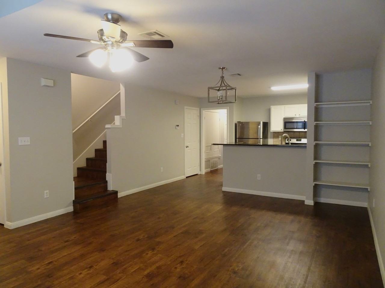 2010 S 11th St #127 - Photo 3 of 5