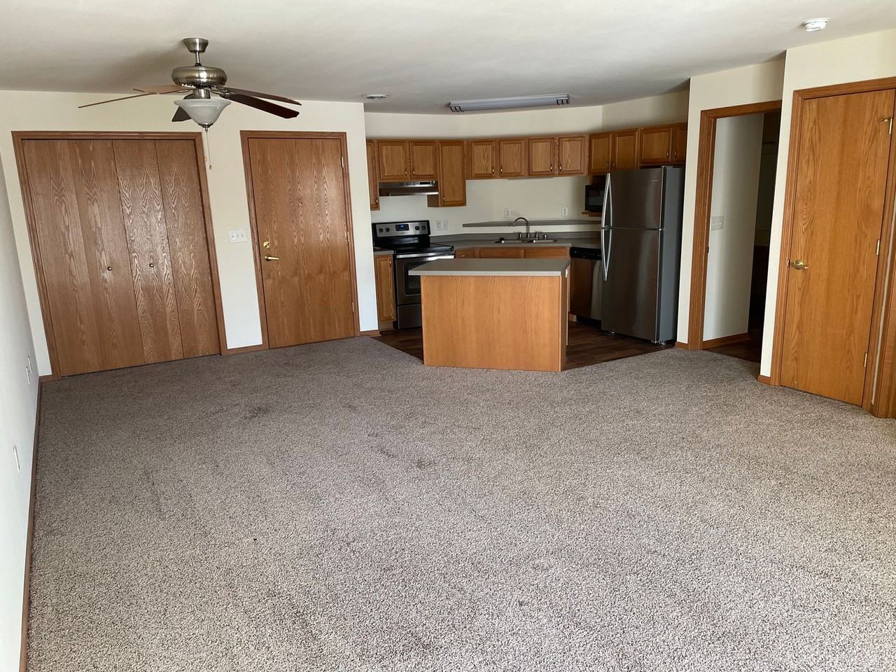 Door Creek Apartments - Photo 2 of 11