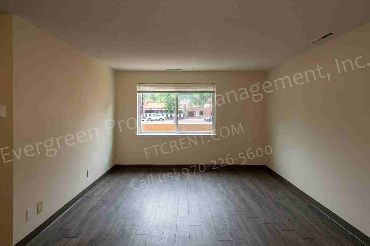 Mosher Manor - Photo 5 of 35