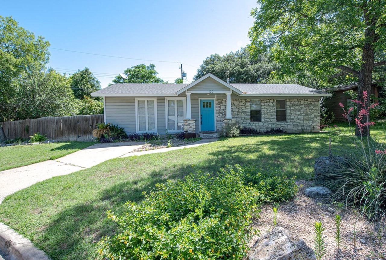 122 Havana St - Photo 2 of 21
