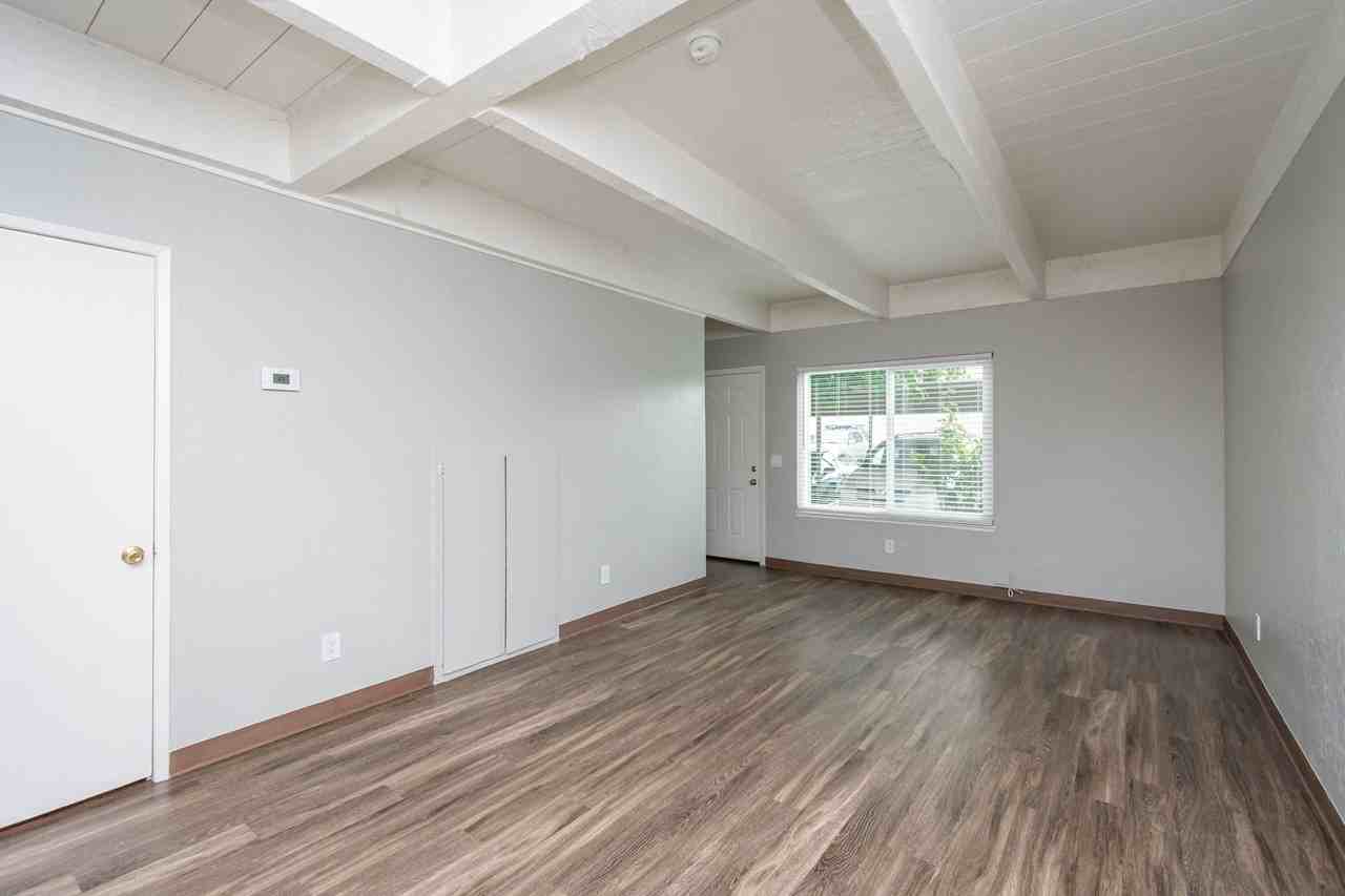 Hillsdale Village - Photo 6 of 35