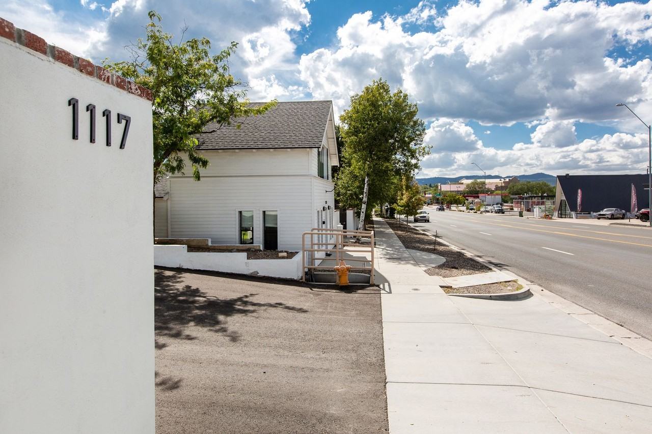 PM16-00305G: 1117 Gurley - Photo 3 of 12