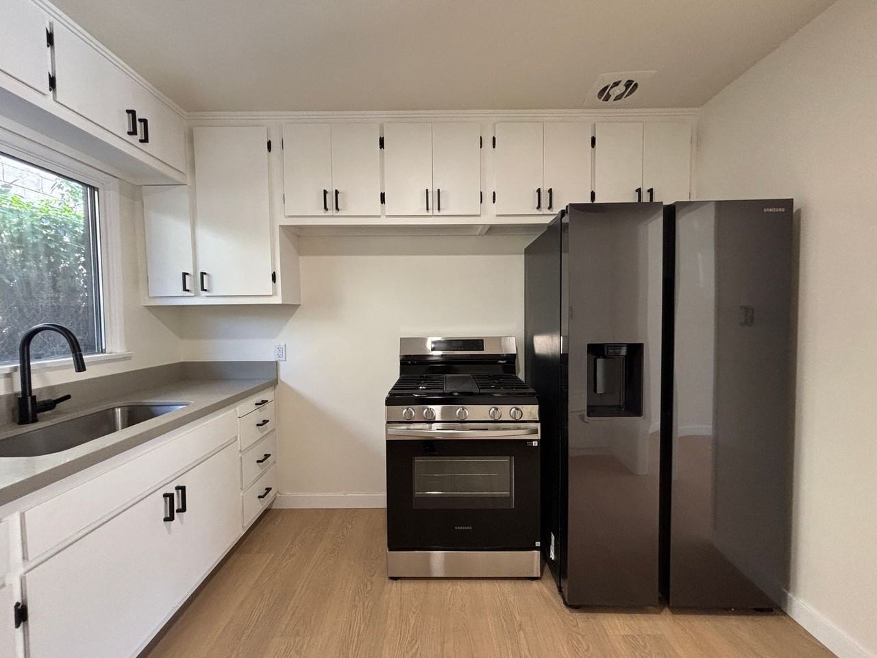 6817-6819 N. Figueroa St. - Photo 5 of 18