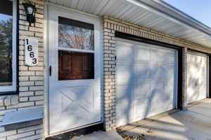 featured image of 1663 1663 - 1665 Leone Ave East