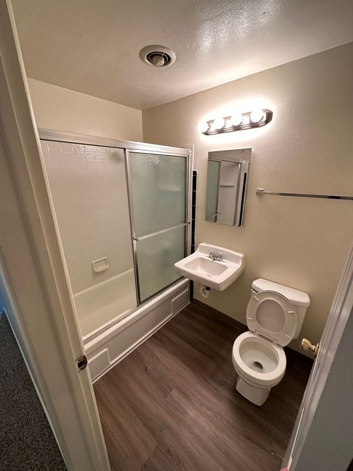 West Apartments - Photo 6 of 12