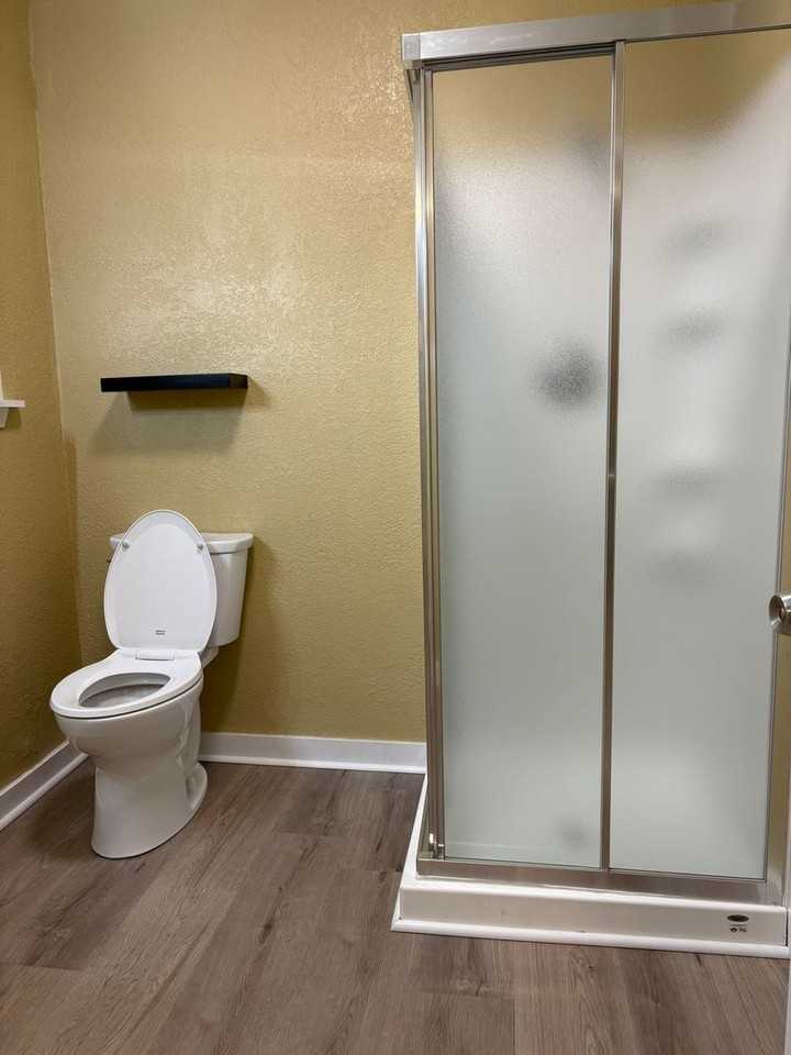 163 Oakridge Trl - Photo 6 of 8