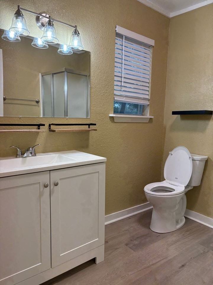 163 Oakridge Trl - Photo 7 of 8
