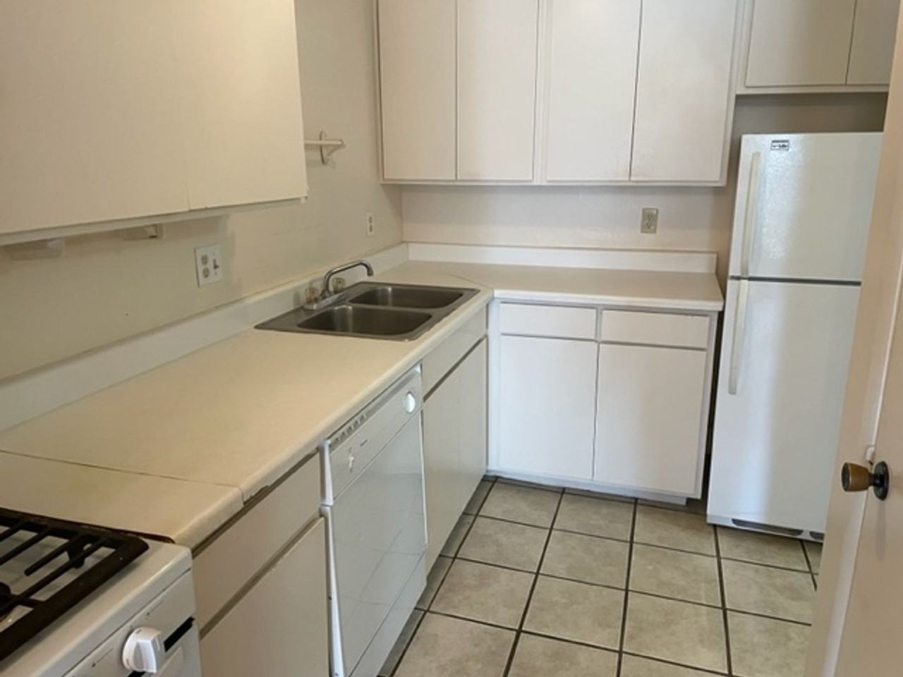 5660 Meadow Ln #149 - Photo 2 of 9