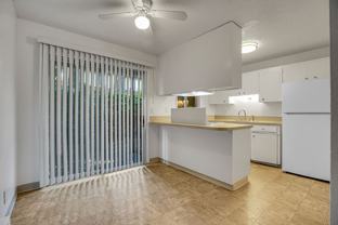 Windsor Court Apartments - Photo 1 of 1