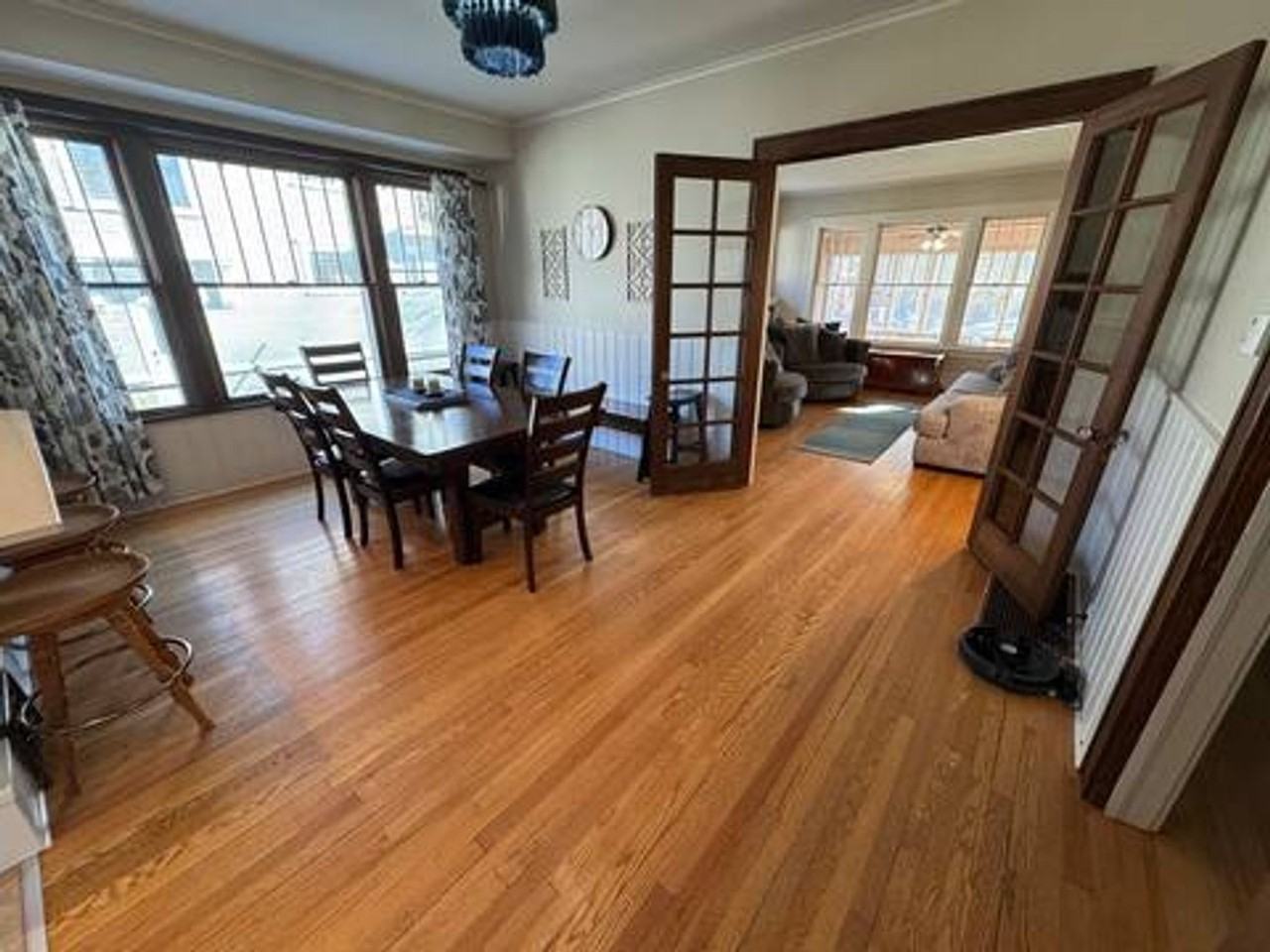 133 Avenue D - Photo 3 of 10