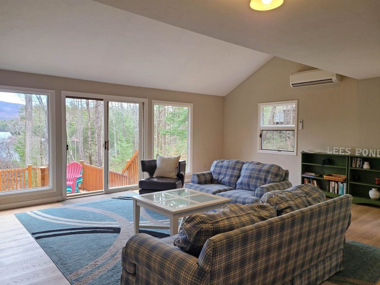 51 Acorn Ln - Photo 7 of 20