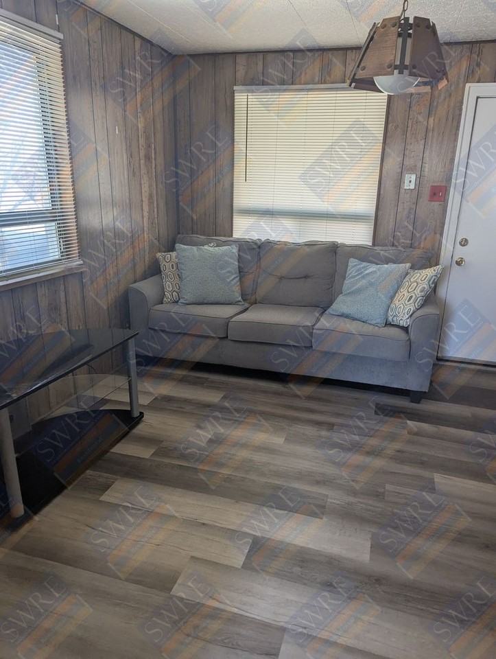 408 Ridge Ave - Photo 2 of 6