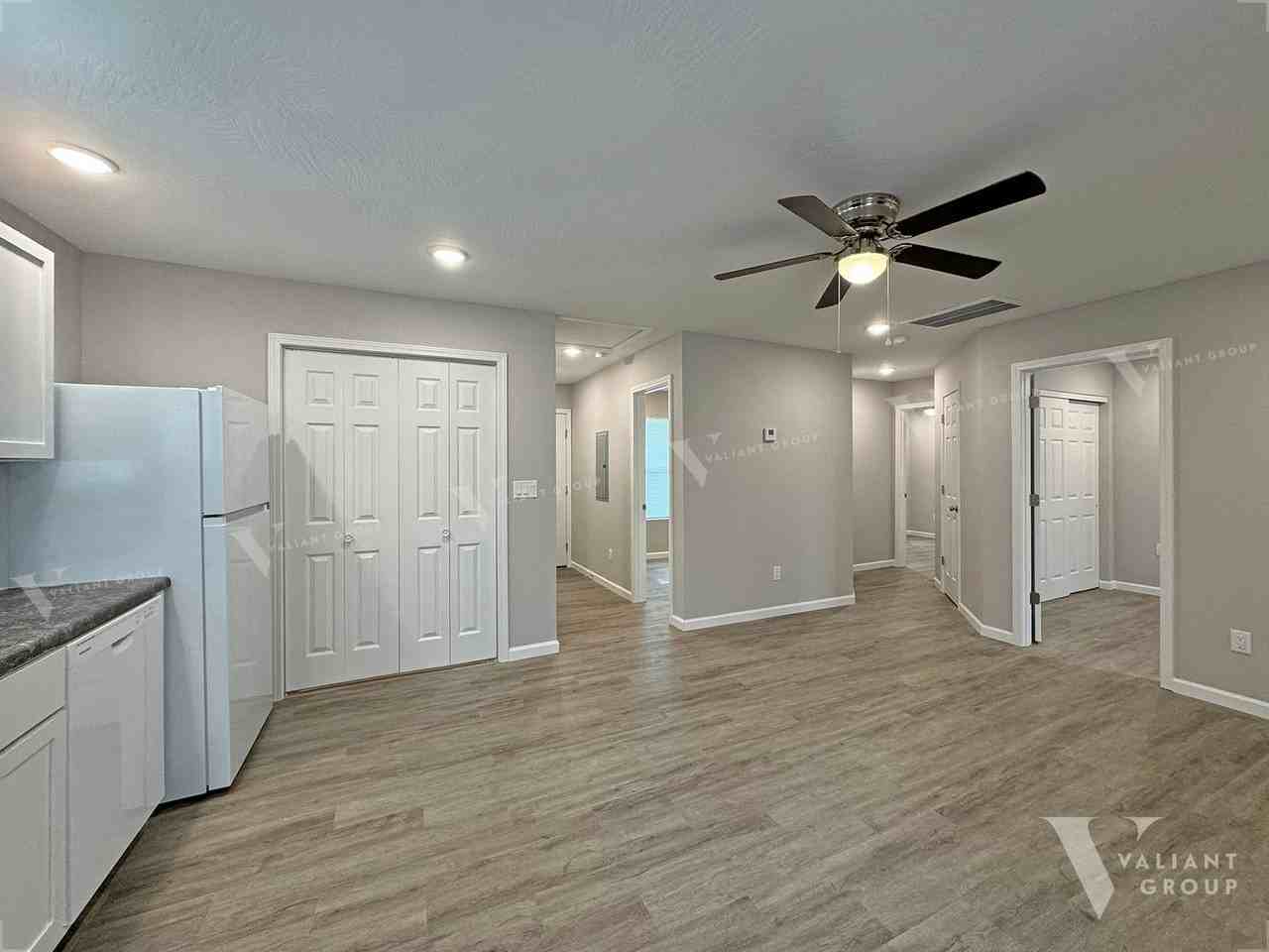 1426 N Ethyl Ave - Photo 3 of 12