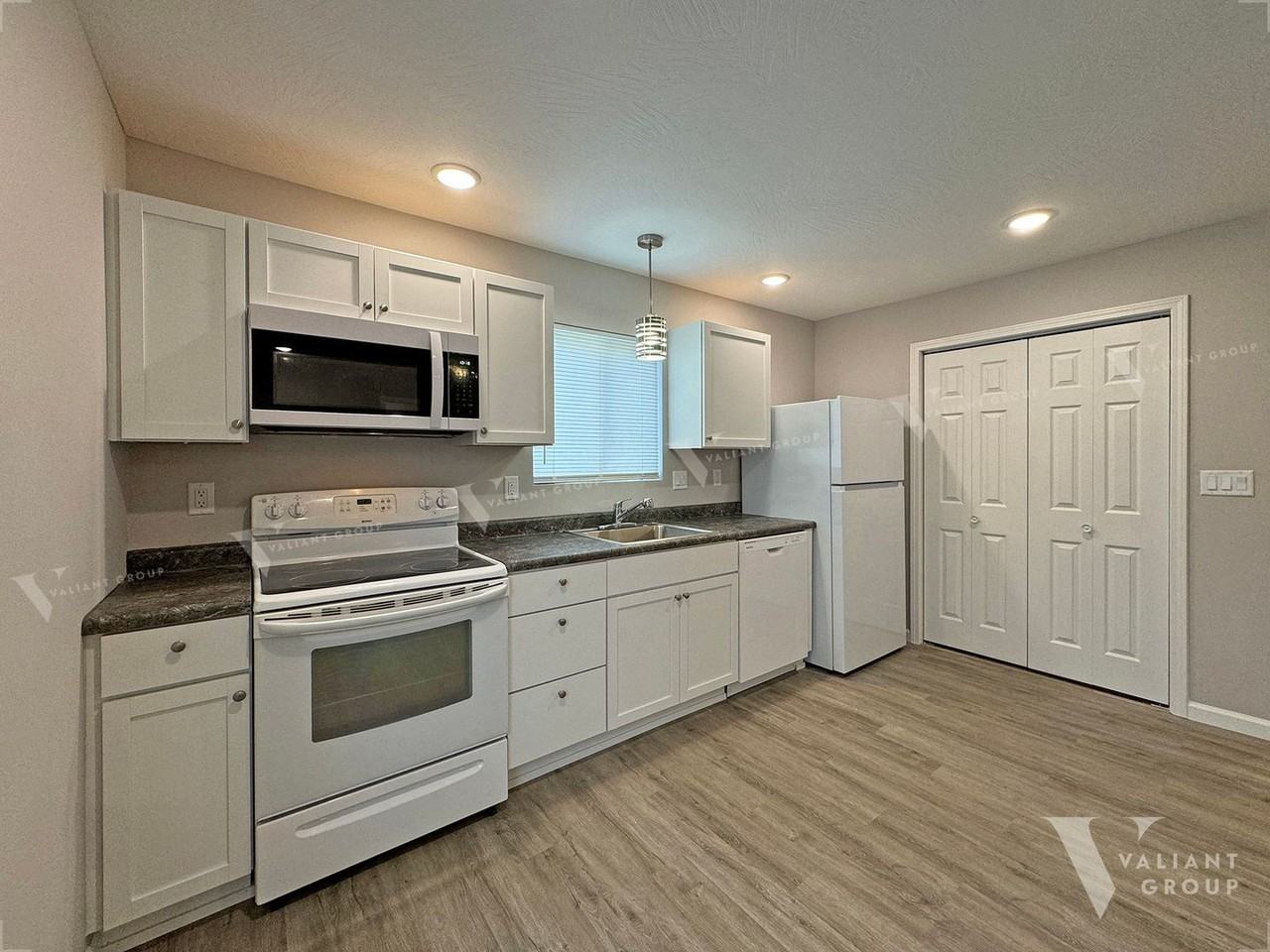 1426 N Ethyl Ave - Photo 5 of 12