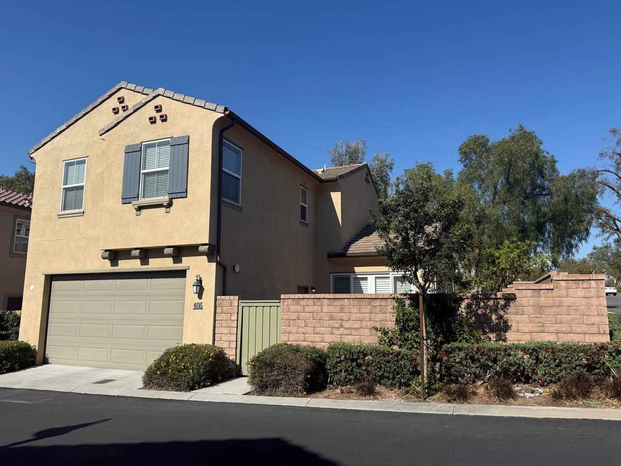 405 N Tapia Ln - Photo 2 of 2