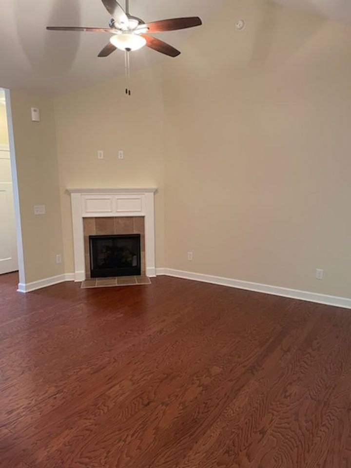 124 Emmyllie Ct Ne - Photo 3 of 12
