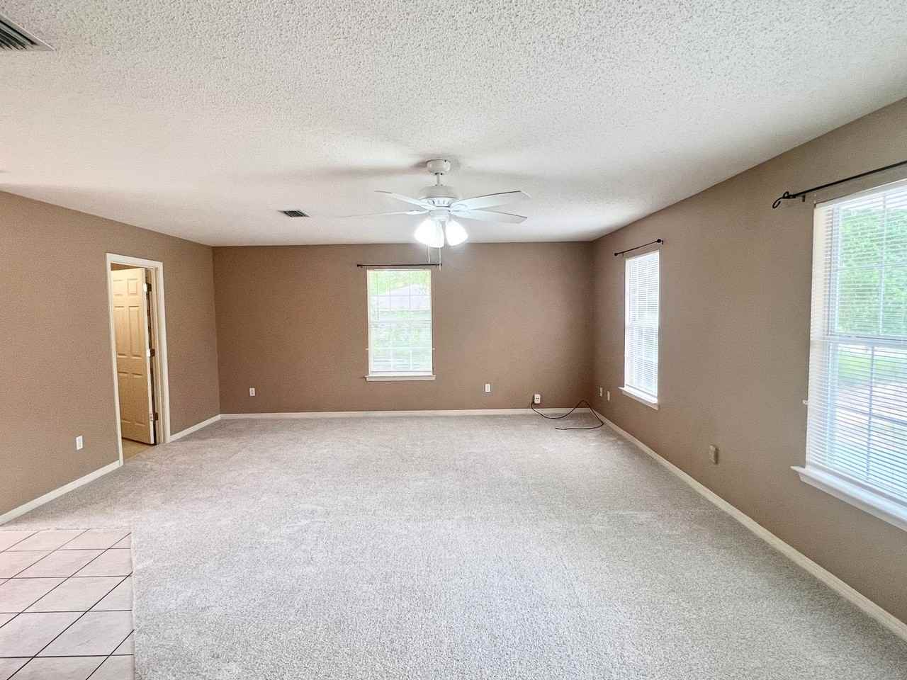 7514 Bowers Dr - Photo 2 of 16