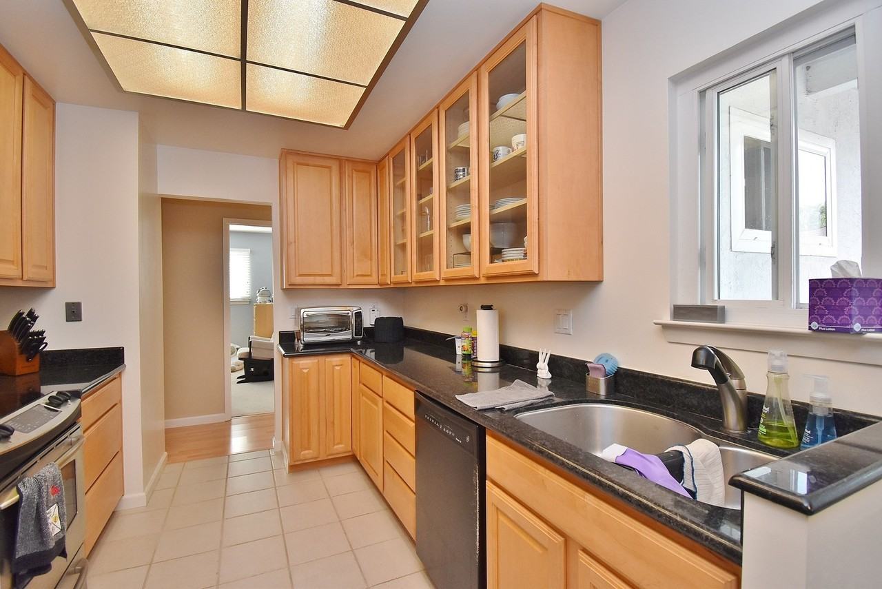 35263 Gawain Ct - Photo 6 of 14