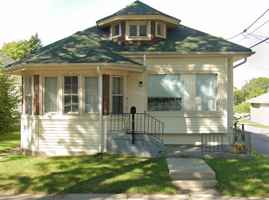 featured image of 620 W Melvina St