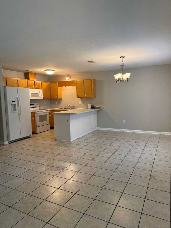 48 Mary Lou Trl - Photo 3 of 4