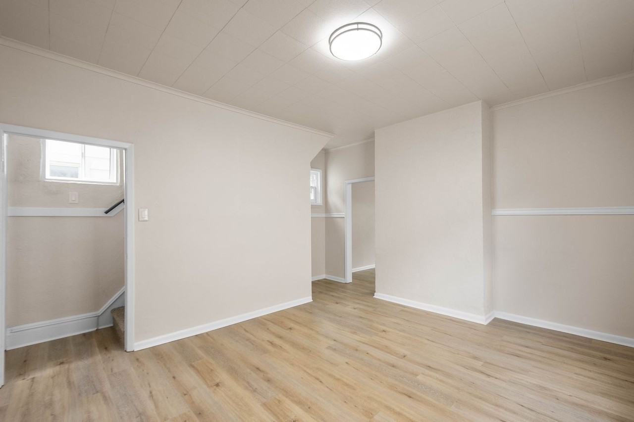 740 Frederick St - Photo 7 of 29