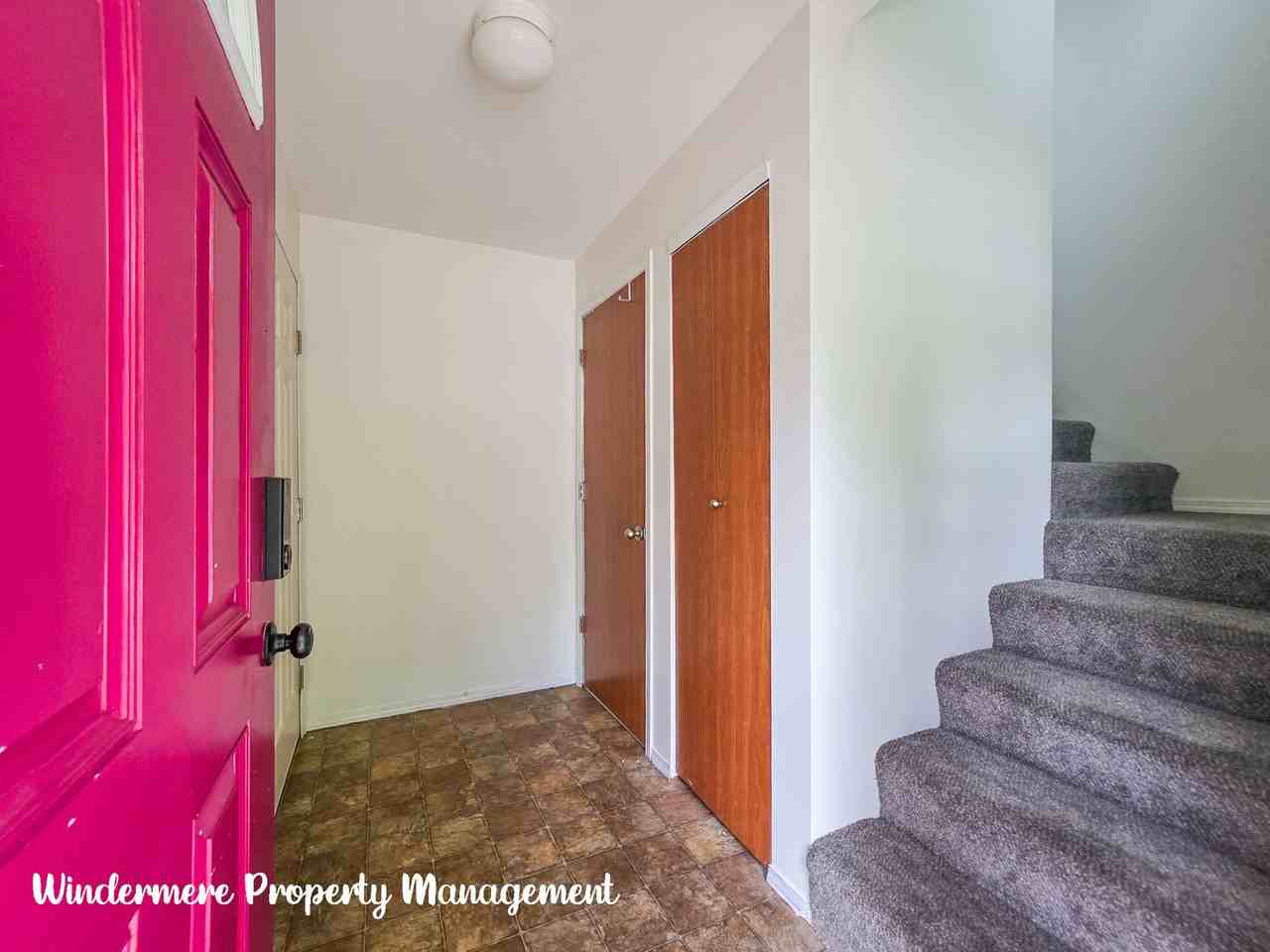 11781 Ne Kukas Loop - Photo 2 of 17