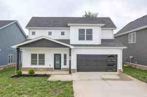 featured image of 2505 Ashland City Rd