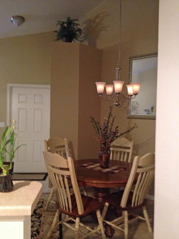 5723 N Gibralter Way - Photo 6 of 12