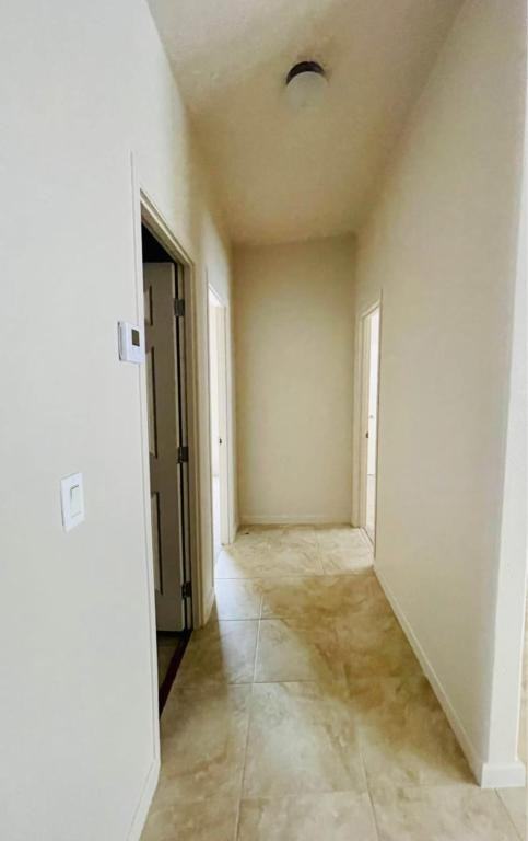 1213 E 35th St - Photo 3 of 6