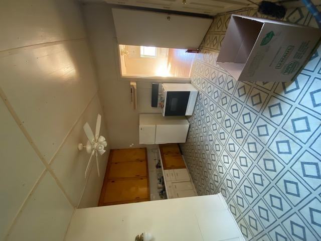 224 York St - Photo 2 of 5