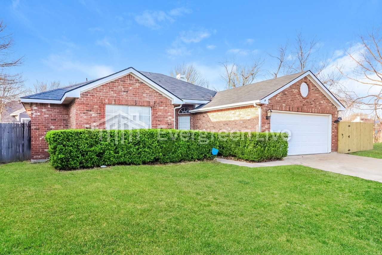 4400 Racebrook Ct - Photo 2 of 19