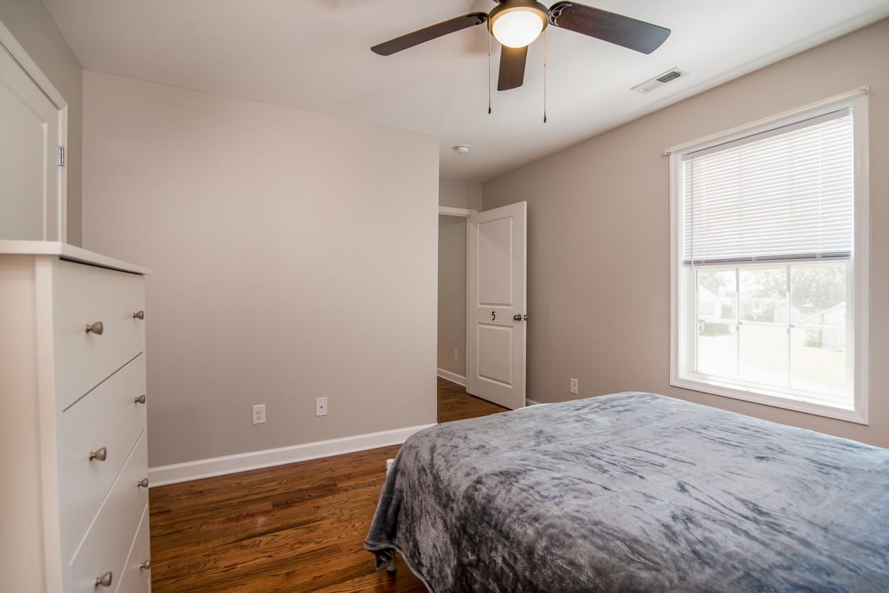 113 Williams Rd #4 - Photo 6 of 37