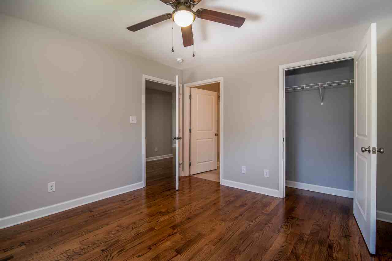 113 Williams Rd #4 - Photo 5 of 37