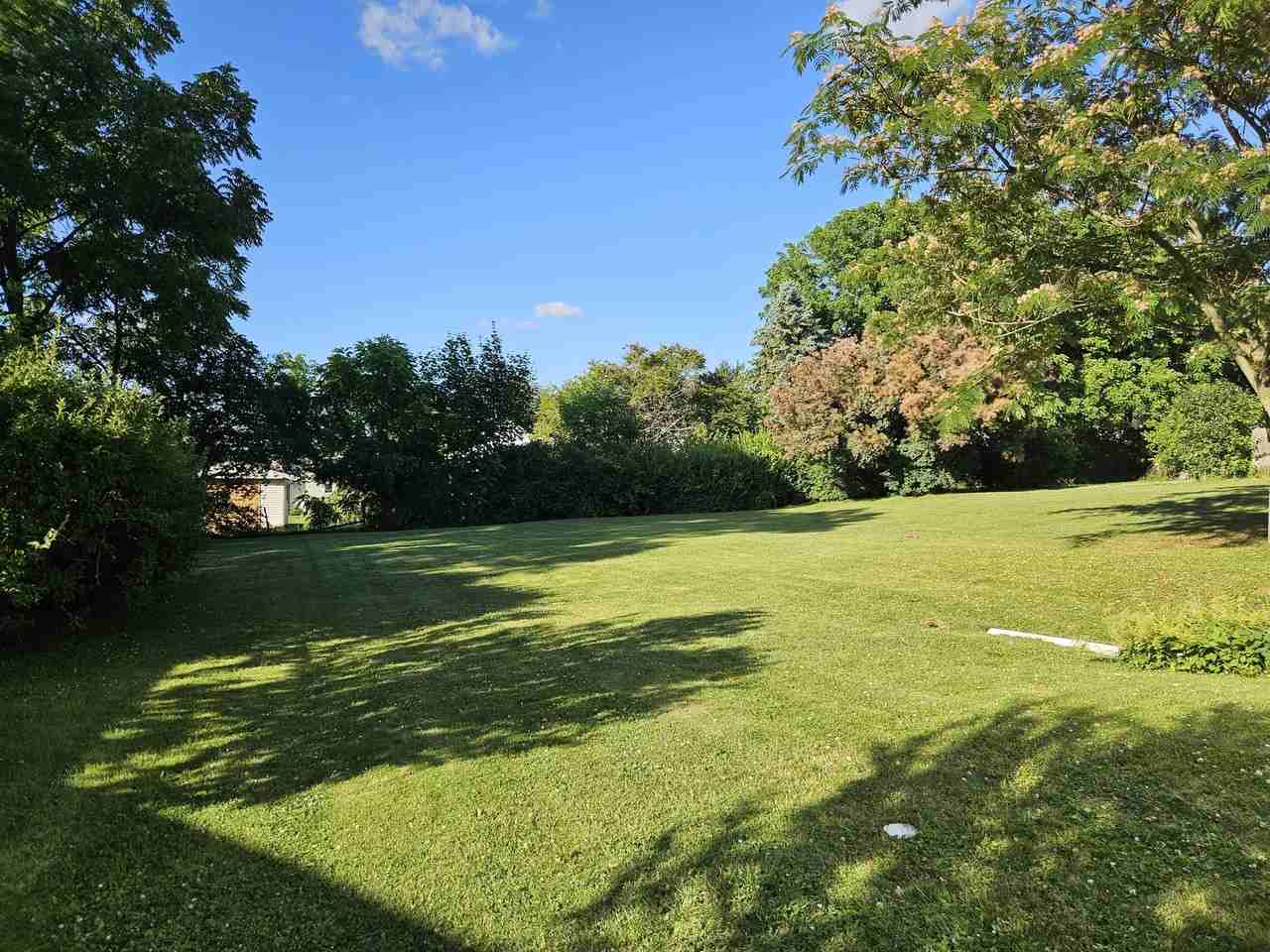 135 Nittany St - Photo 2 of 27