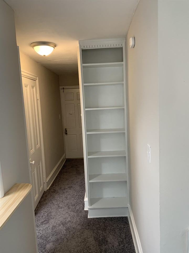 1517 N Franklin St #4 - Photo 5 of 10