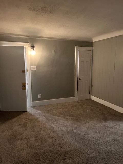 1532 Euclid St #1 - Photo 3 of 10