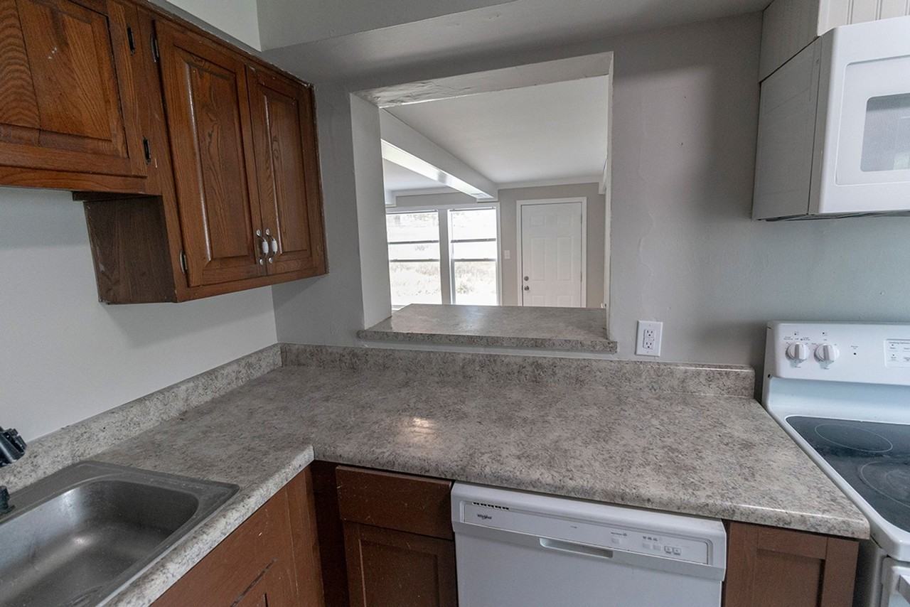 1007 Hardin St - Photo 7 of 33