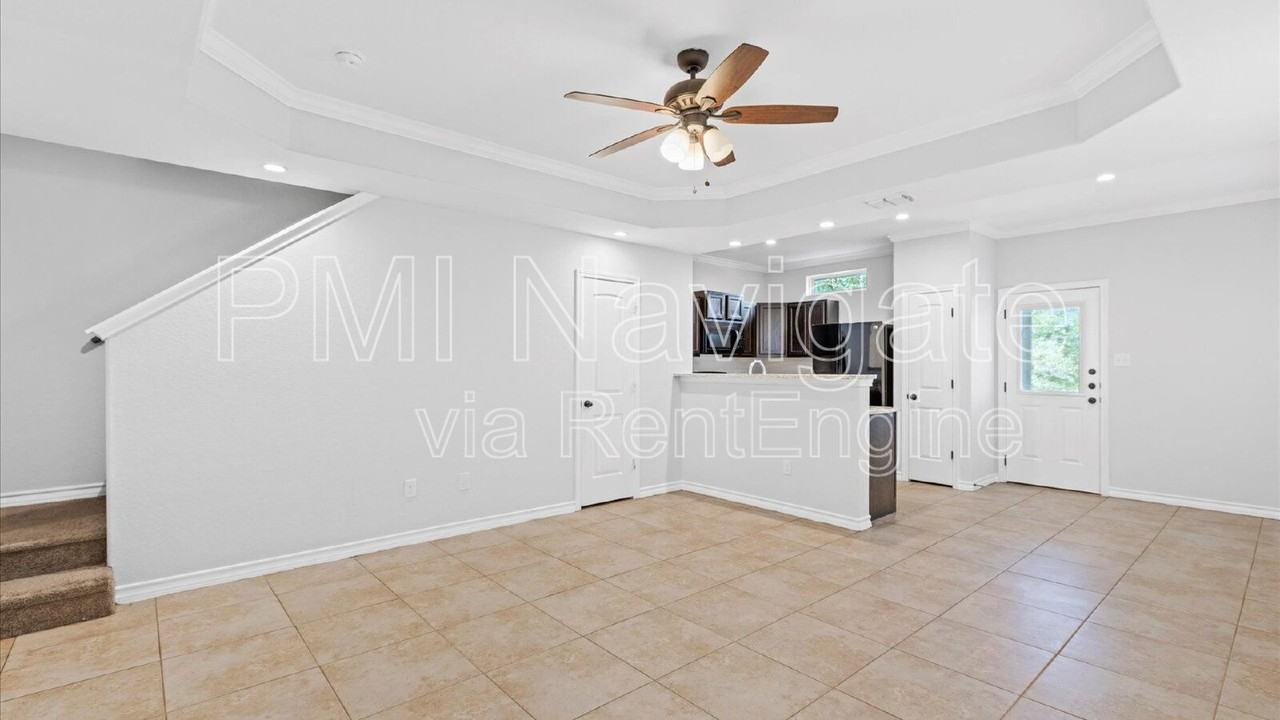 6962 Lakeview Dr #102 - Photo 3 of 19