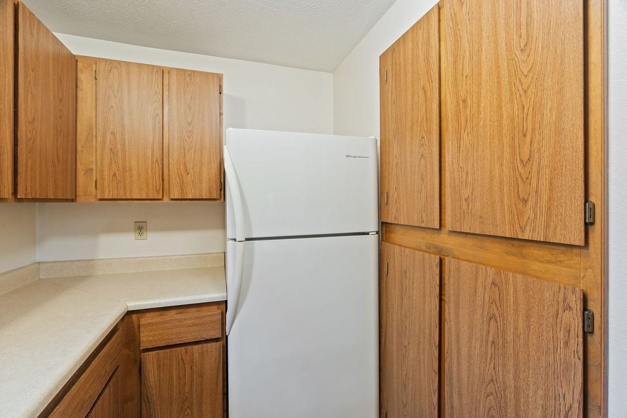 Coventry Estates - Photo 5 of 44