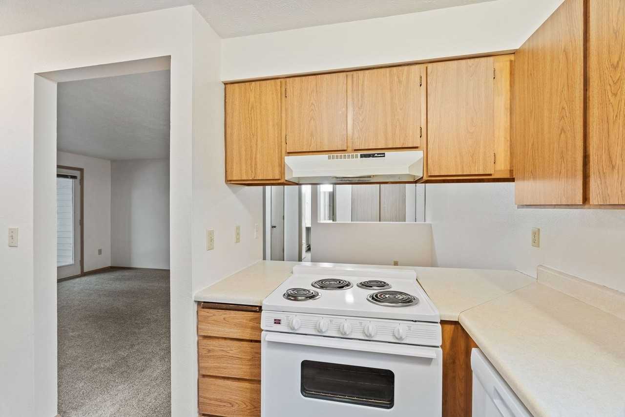 Coventry Estates - Photo 3 of 44