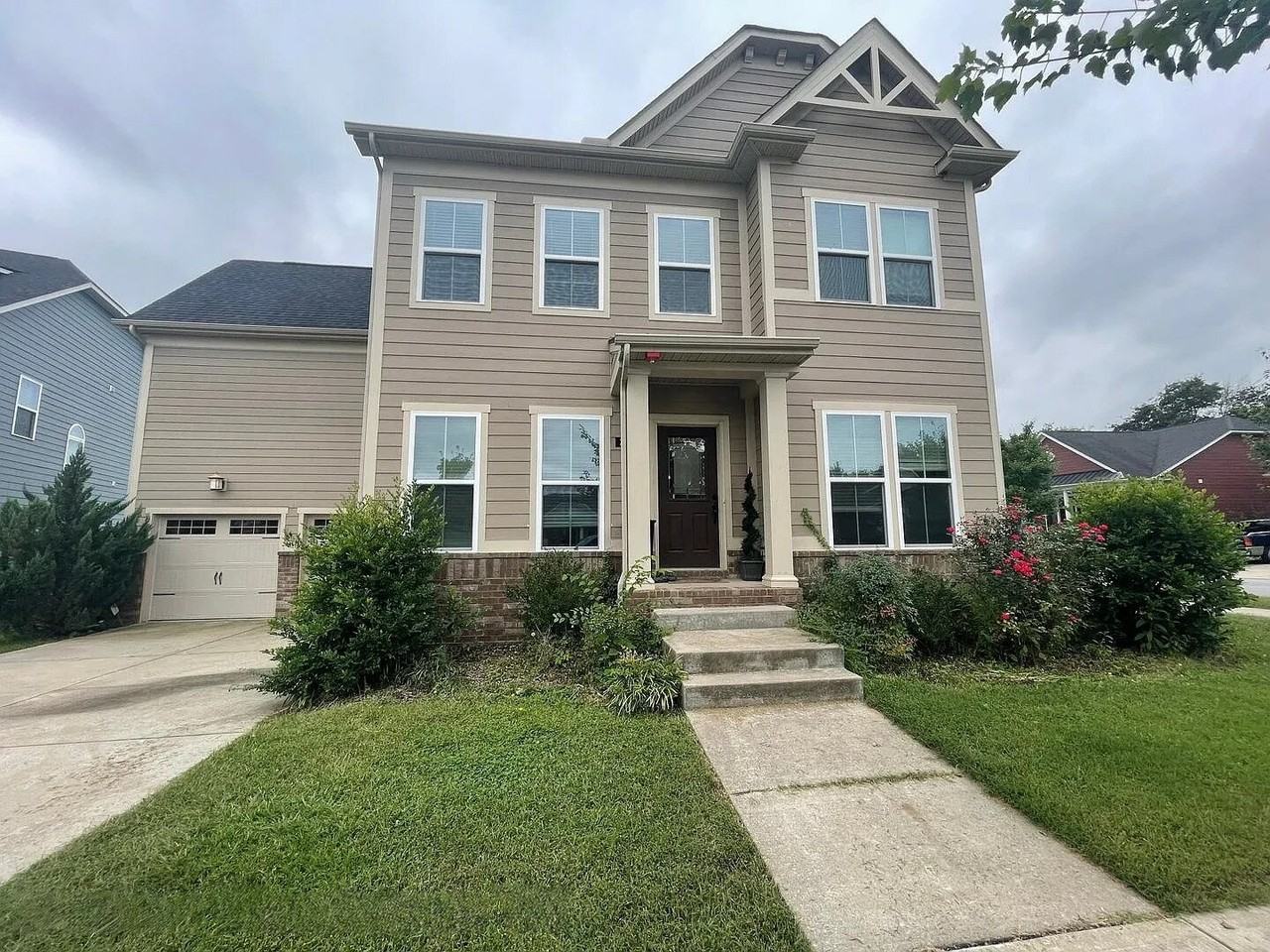 202 Cooper Ledge Cir - Photo 2 of 6