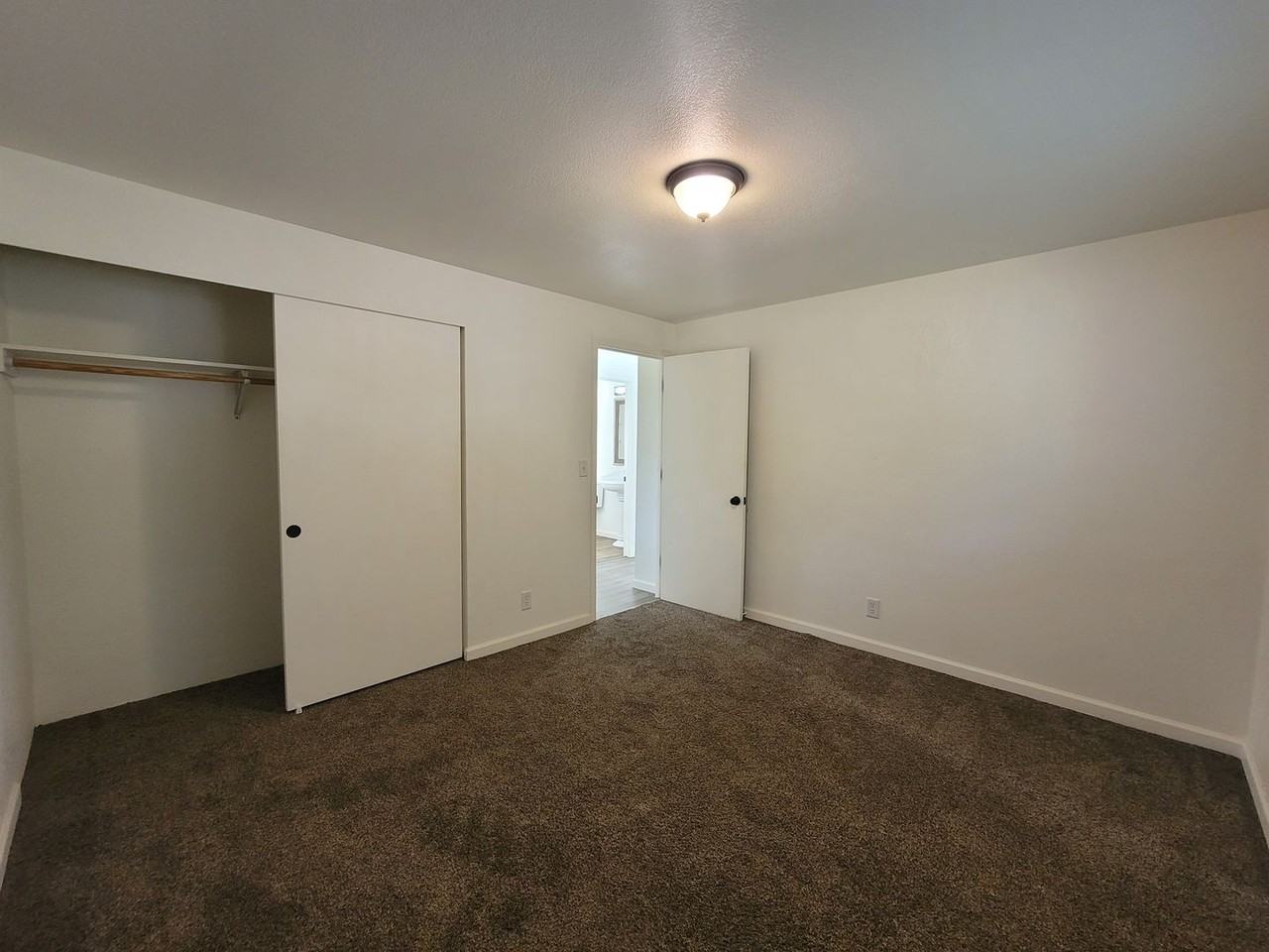 4138 Shannon St - Photo 2 of 12