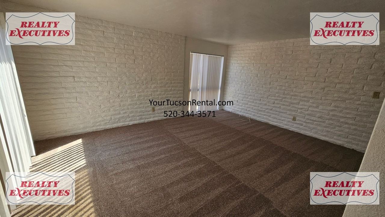 3216 N Cherry Ave - Photo 4 of 17